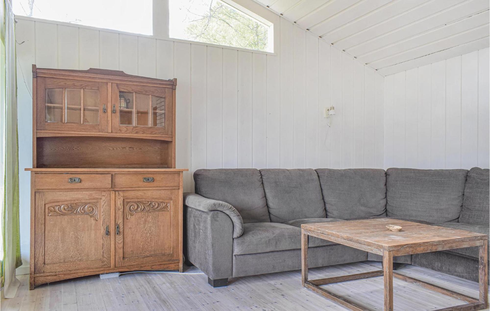 Beautiful Home In Vallavik With Kitchen Bu ภายนอก รูปภาพ